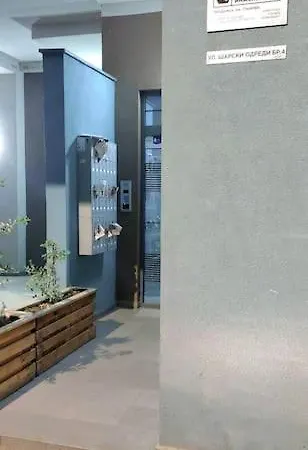 Modern City-center Apartment *